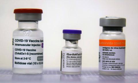 ​Todas as vacinas contra a Covid-19 são seguras? Pode escolher o laboratório? Confira perguntas e respostas